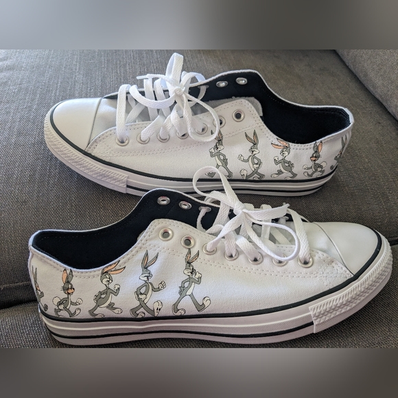 Converse - Picture 6 of 9